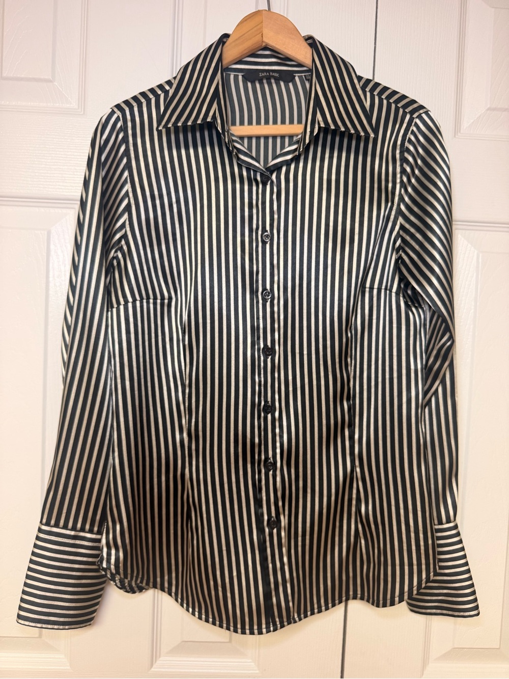 Zara Basic Satin Stripe Button Down Blouse M Black Cream Y2K Office Chic Top